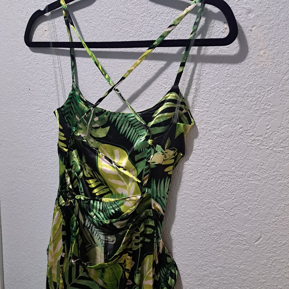 Aligned With You Satin Green Jumpsuit Tropical Fashion Nova - Picture 9 of 9